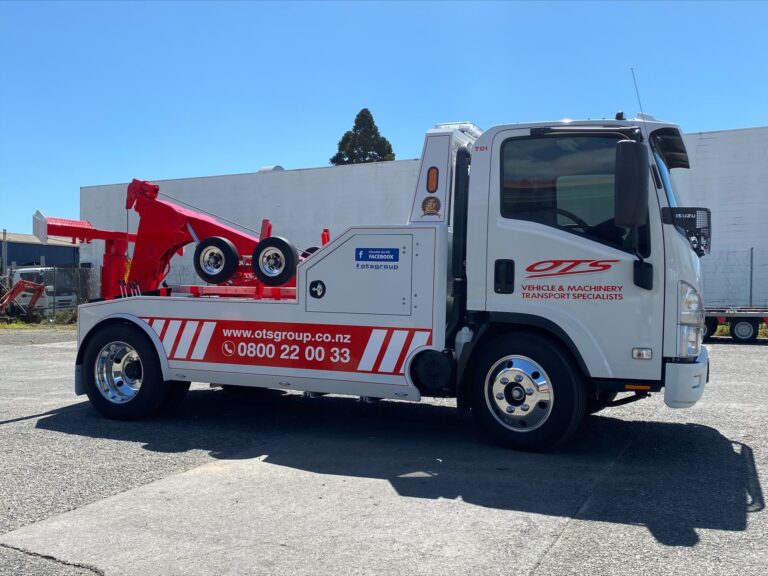 Onehunga Tow Truck with Extra Wheels
